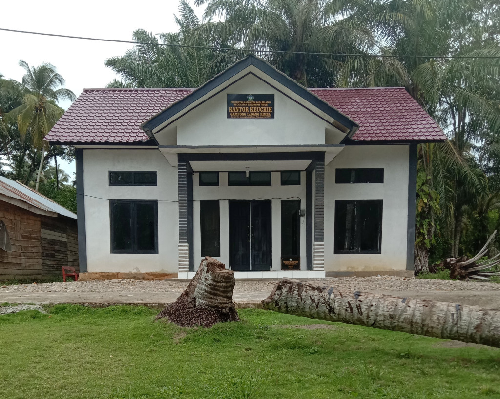 Kantor Keuchik Gampong Ladang Rimba